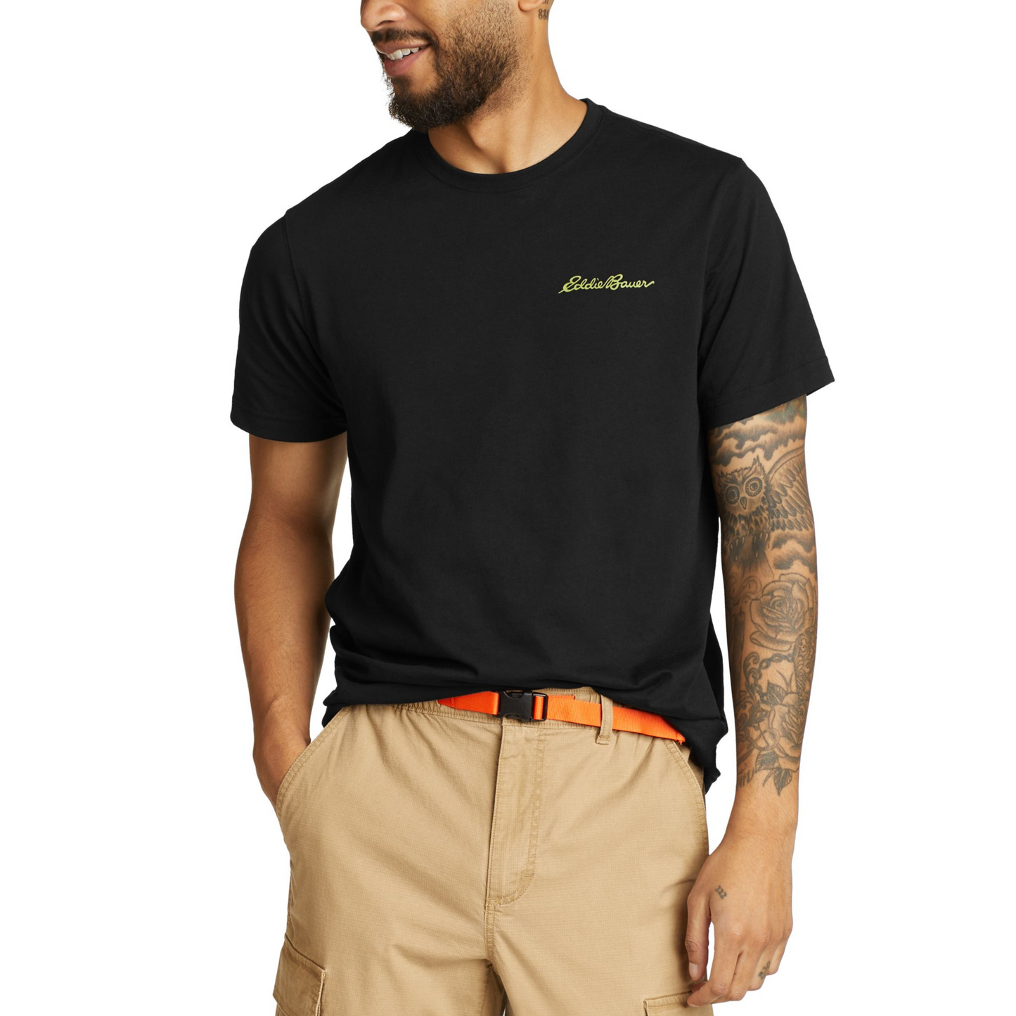 Camiseta Eddie Bauer Lend A Hand Hombre Negro | Outdoor Adventure Colombia