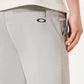 SHORT HOMBRE/ OAKLEY PERF TERRAIN